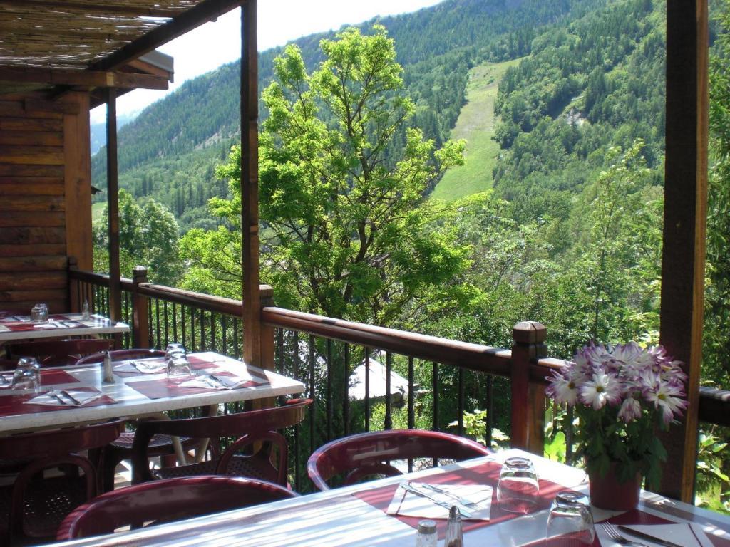 Auberge Saint Antoine Pelvoux Extérieur photo