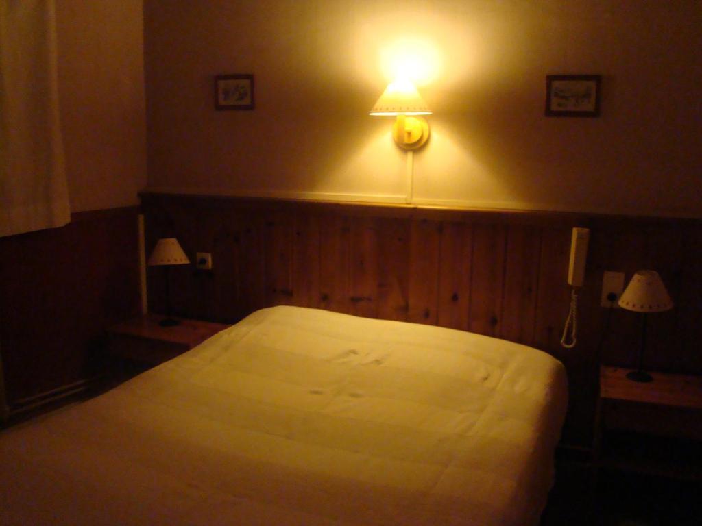 Auberge Saint Antoine Pelvoux Chambre photo